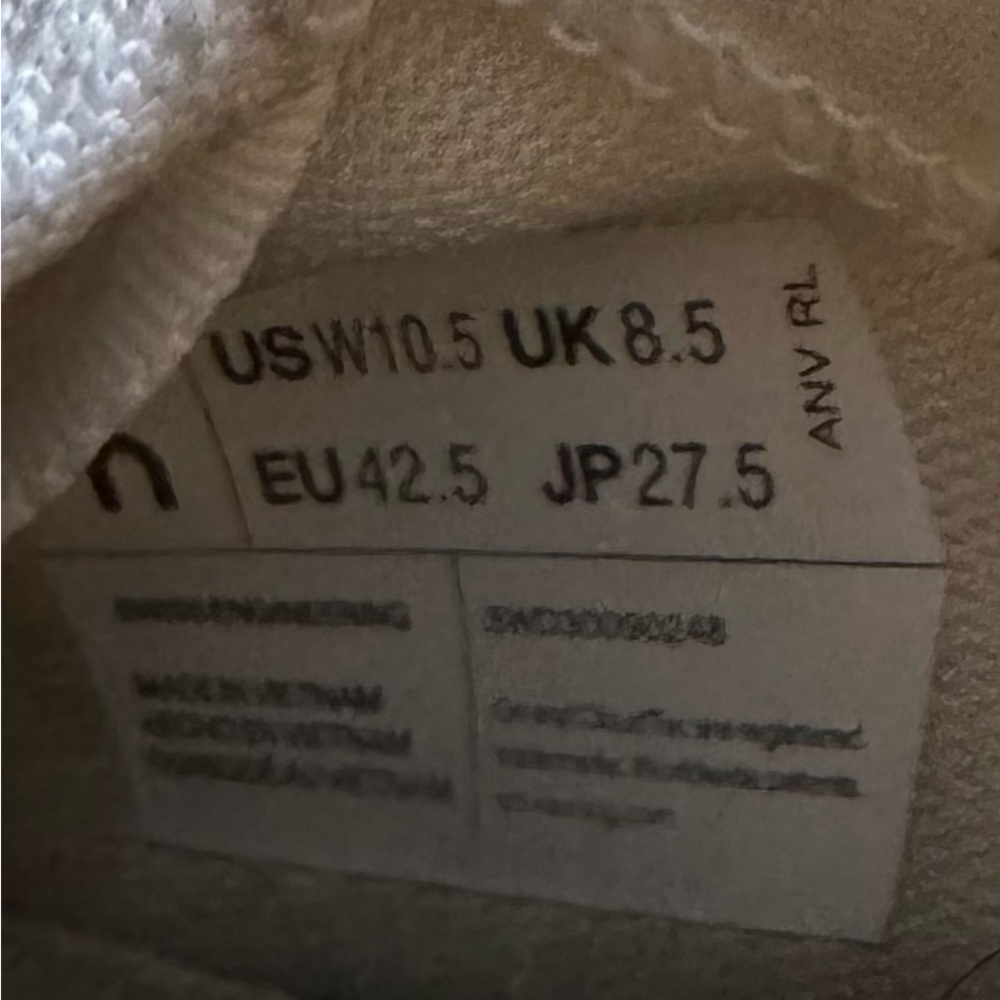 On Cloudeclipse Gray & Lime Woman’s Running Sneak… - image 7